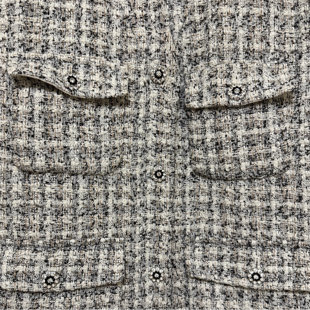 ✨ H&M Tweed Bouclé Vest – Size M – Gently Worn Once ✨ - Picture 4 of 9